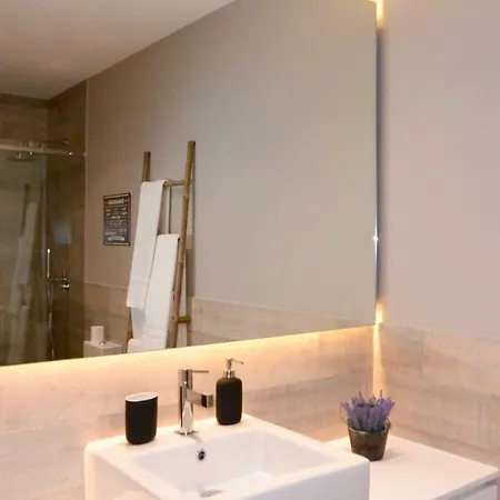Lf Girassol Deluxe By Lf Apartmán Porto
