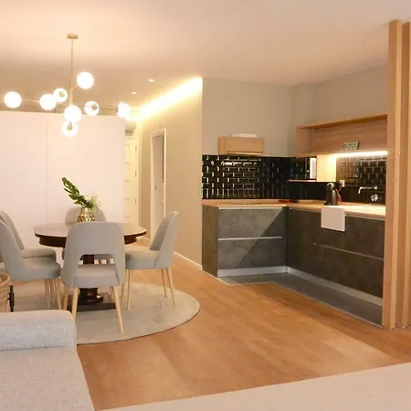 Apartment Lf Girassol Deluxe By Flat In *