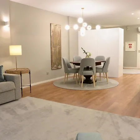 Lf Girassol Deluxe By Flat In Apartment